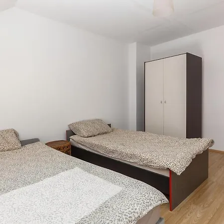 Apartmaji Trstenjak Rateče