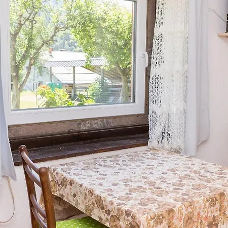 Apartma Apartmaji Trstenjak *