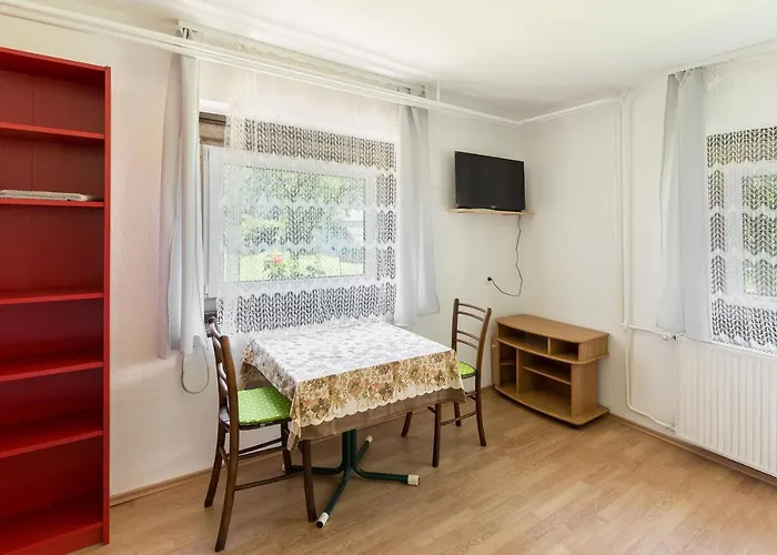Apartmaji Trstenjak Rateče